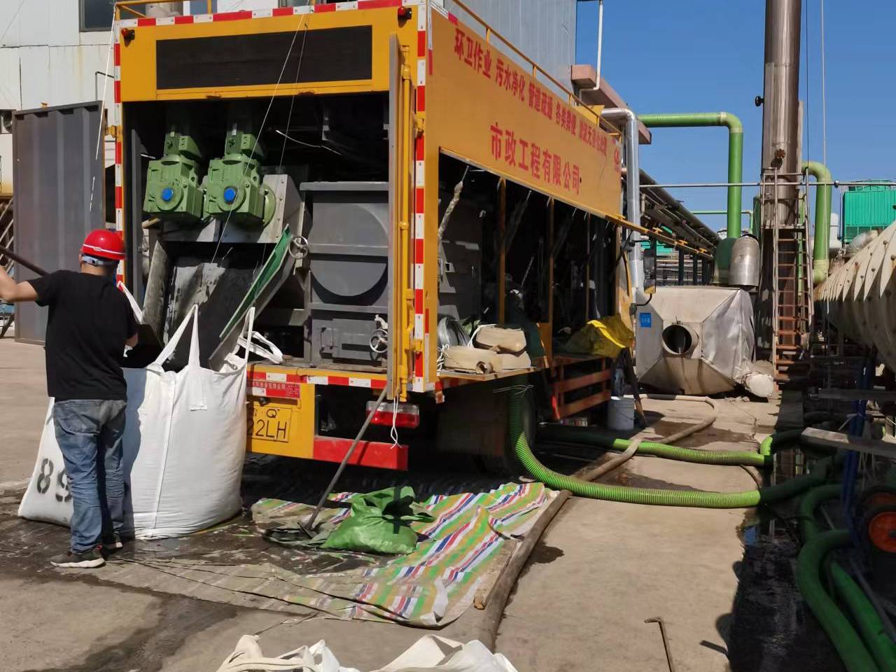 罗江淤泥压干处理